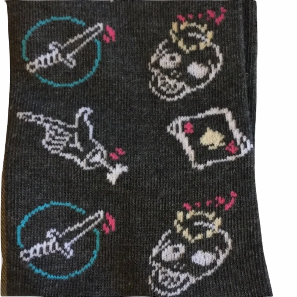 Unionbay Skull & Dagger Crew Socks, Gray